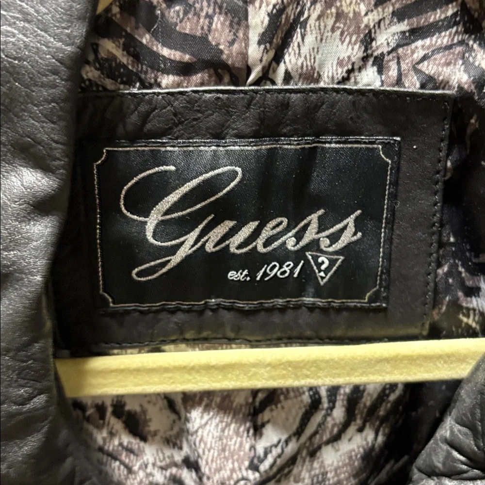 Guess black leather jacket - Picture 2 of 6